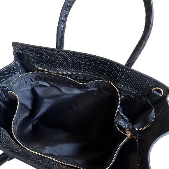 NWOT Neiman Marcus Brand Black Faux Leather Crocodile Pattern Bag - Picture 6 of 15